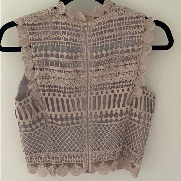 Women’s light pink crop tank top blouse - Picture 6 of 7